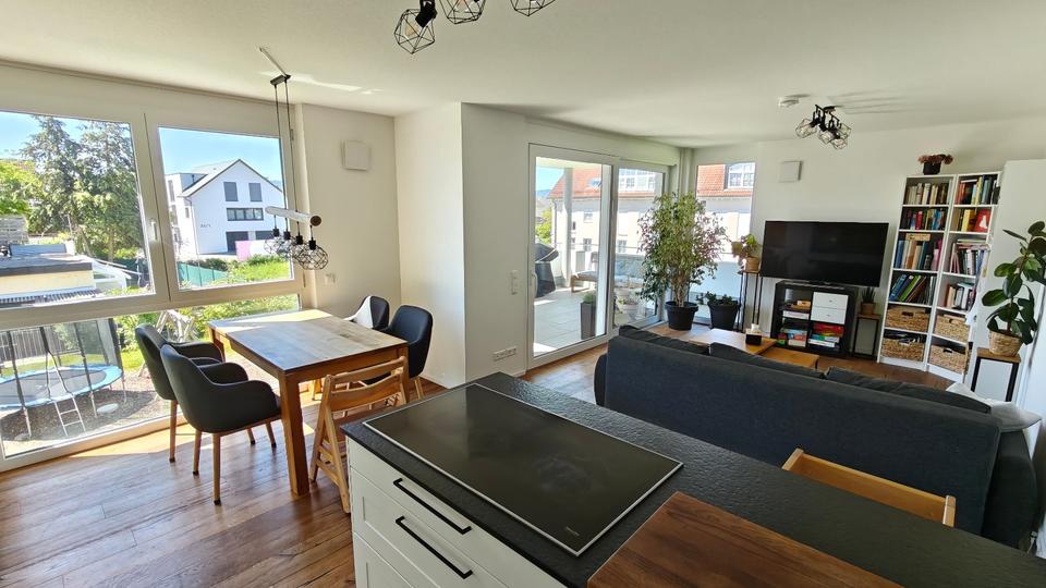 Etagenwohnung Radolfzell am Bodensee - 4 Zimmer, 110 m&sup2;, 550.000&euro; | Angebot:26690477