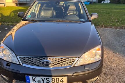 Ford Mondeo 250.000 km 1.900 &euro; Köln 51061