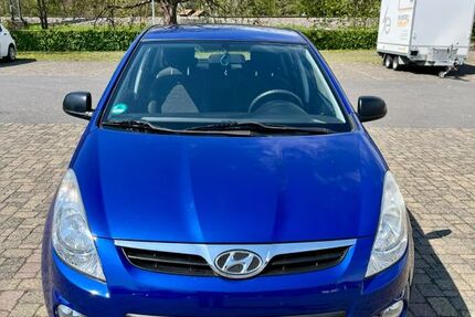 Hyundai i20 46.500 km 3.200 &euro; Osterburken 74706