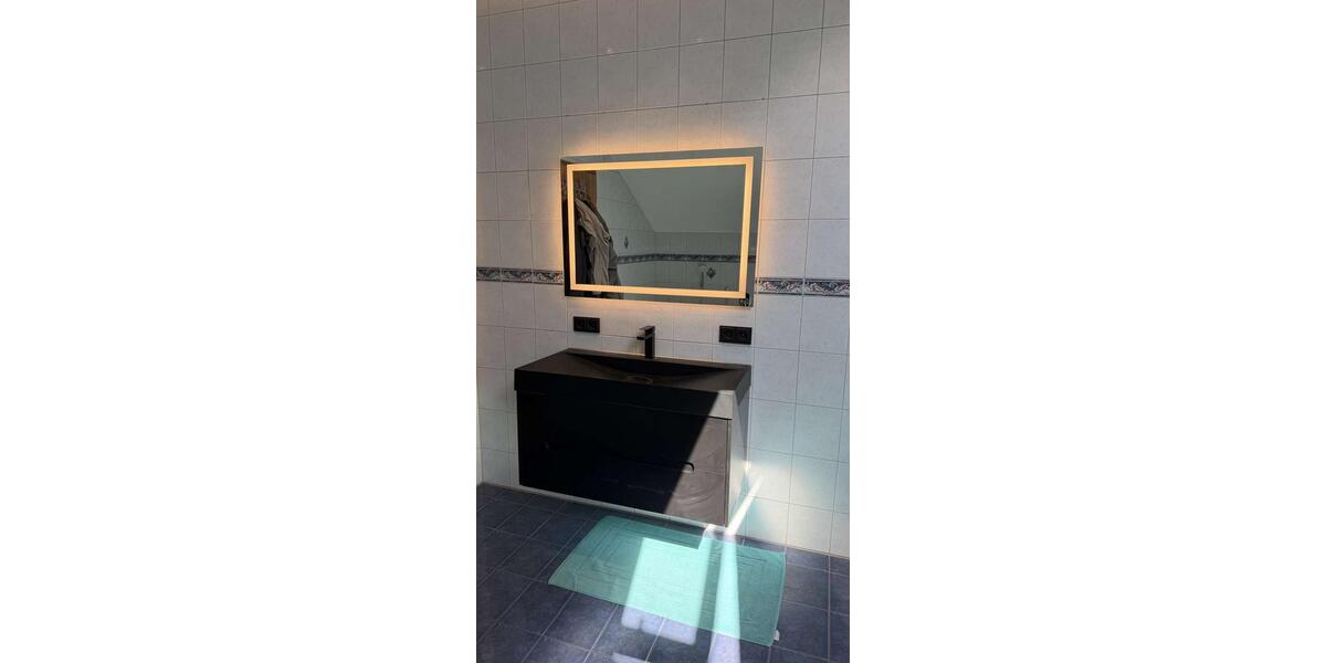 Dachgeschoßwohnung Bruckmühl - 2 Zimmer, 85 m&sup2;, 1.100&euro; | Angebot:26374916