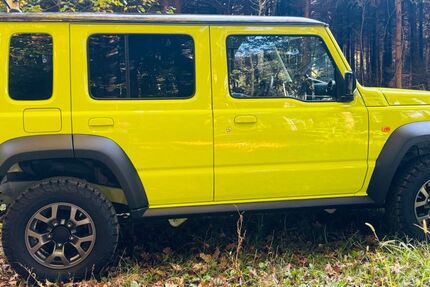 Suzuki Jimny 1.990 km 35.750 &euro; Stephanskirchen 83071