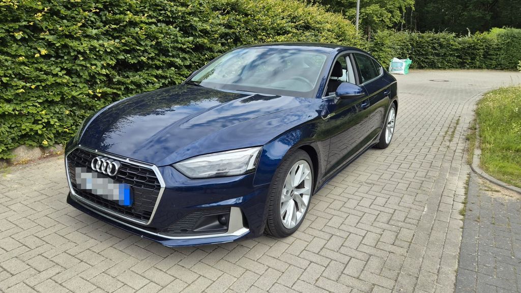 Audi A5 157.000 km 21.200 &euro; Hafencity 20457