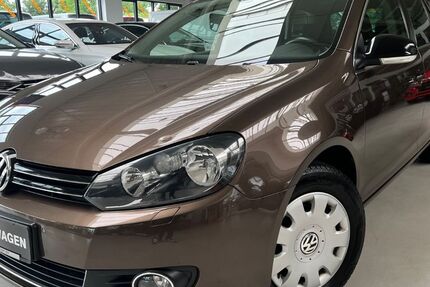 VW Golf 208.971 km 5.400 € Stockelsdorf 23617