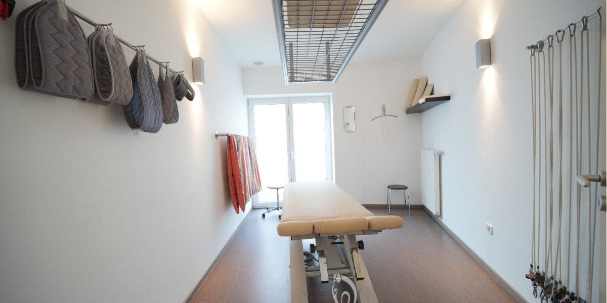 Nur 20 Minuten von Würzburg in Arnstein: Hochwertige Physiopraxis & vermietete 4-Zimmer-DG-Wohnung - Gewerbeobjekt Würzburg Würzburg | Angebot:26670132