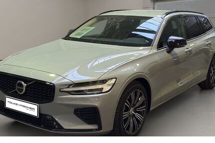 Volvo V60 26.567 km 40.886 &euro; Krefeld 47805