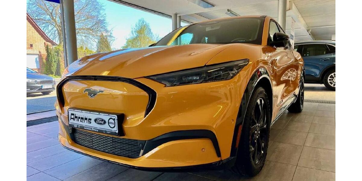 Ford Mustang Mach-E 1.550 km 44.950 &euro; Papenburg 26871