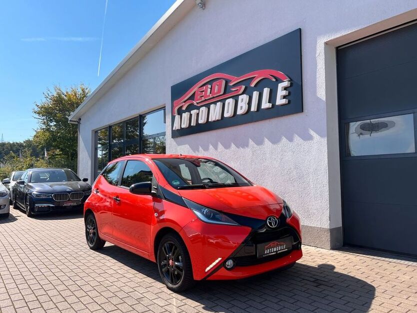 Aygo (X)