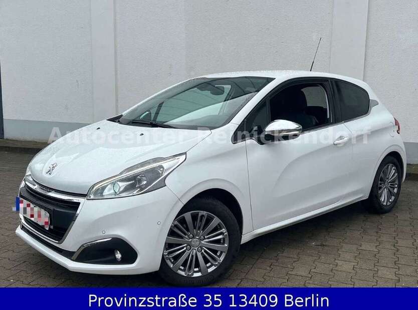 Peugeot 208 115.000 km 5.299 € Berlin 13409