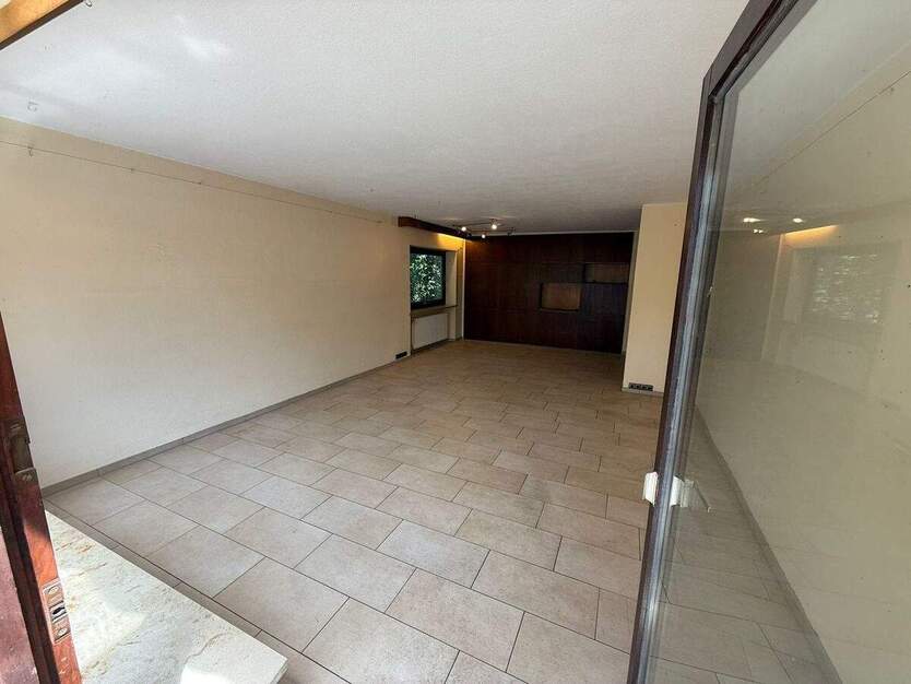 DHH in Erlangen - Kosbach...gut gelegen, Vorrath-Bau 6 zimmer