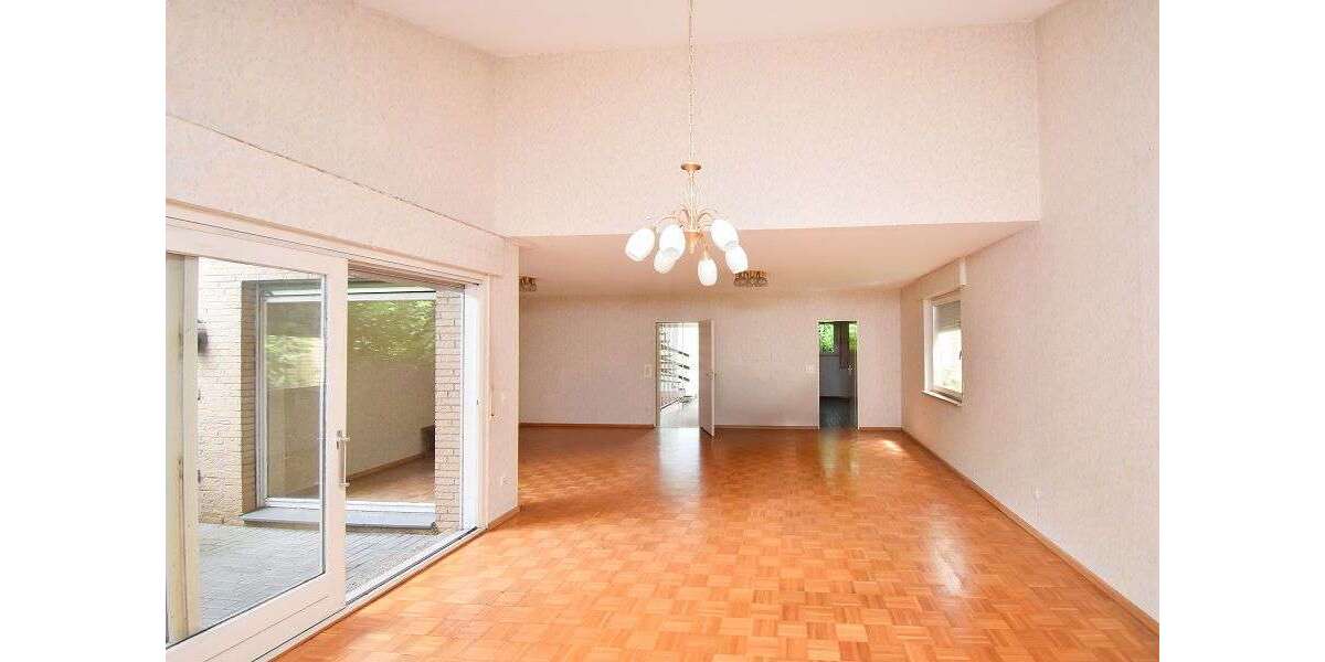 Haus zum Kaufen in Hasbergen, Kreis Osnabrück 220.000 € 142.31 m² 6 zimmer