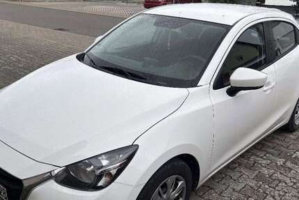 Mazda 2 56.000 km 8.900 &euro; Tiefenbronn 75233