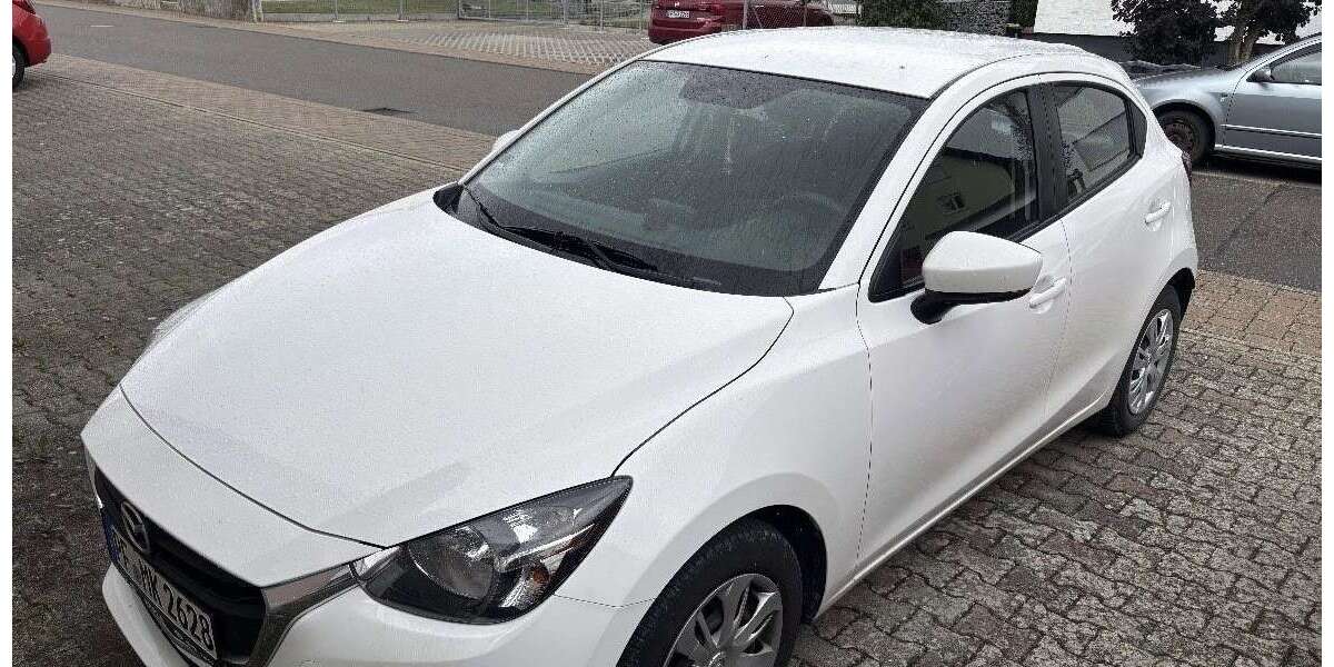 Mazda 2 56.000 km 8.900 &euro; Tiefenbronn 75233