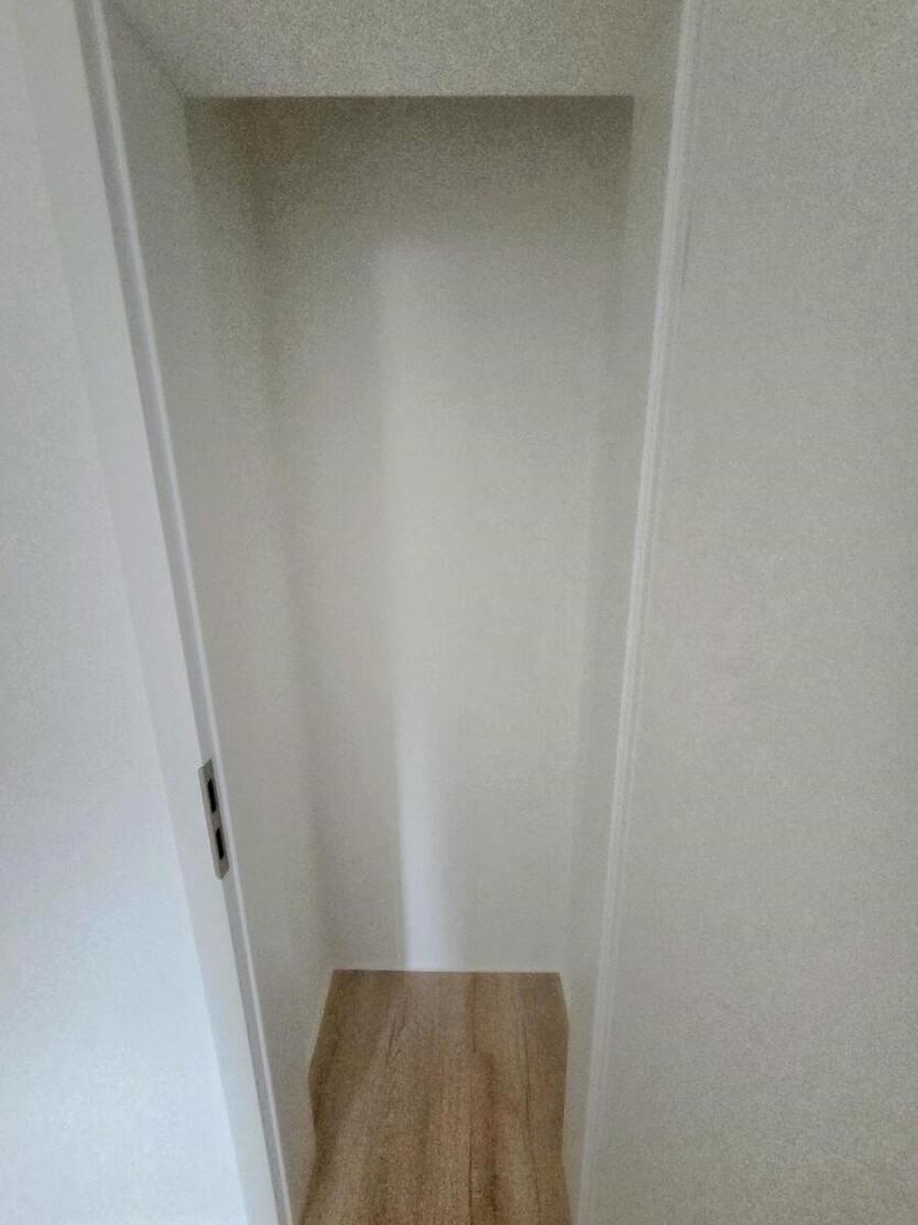 Schicke 3-Zimmer-Dachgeschosswohnung in zentraler Lage von Stollberg! 3 zimmer