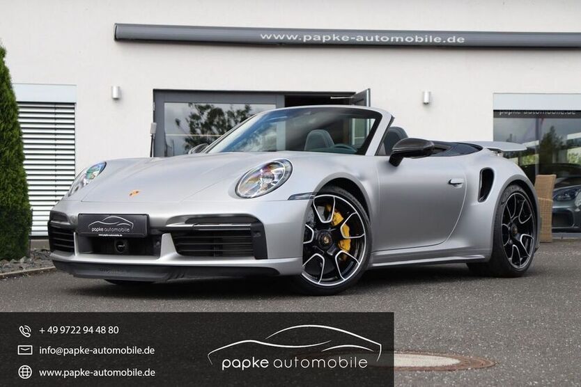 992