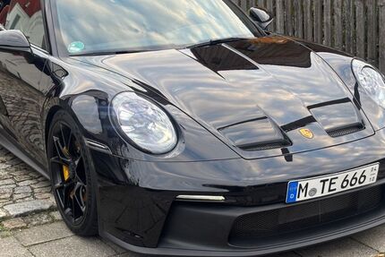 Porsche 992 1.780 km 225.000 € Mintraching/Neufahrn 85375