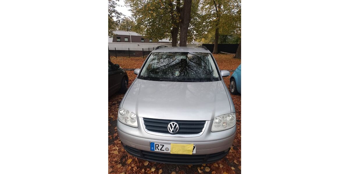 VW Touran 252.000 km 2.000 &euro; Geesthacht 21502