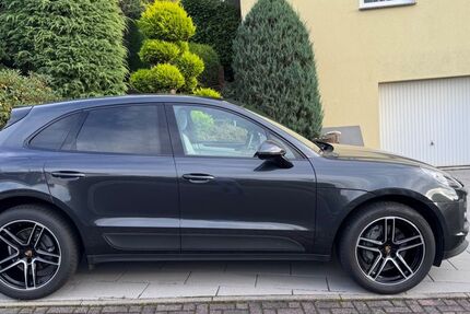Porsche Macan 35.500 km 62.500 &euro; Arzbach 56337