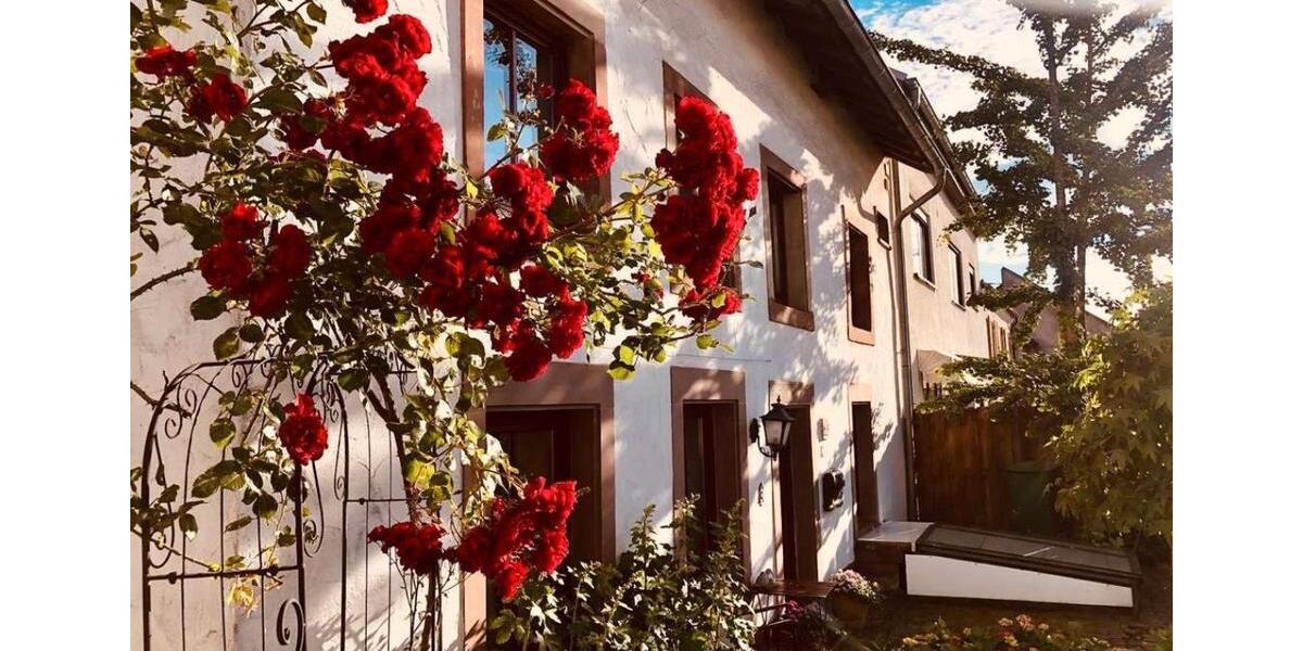 Einfamilienhaus Wallerfangen - 8 Zimmer, 248 m&sup2;, 348.000&euro; | Angebot:26429292