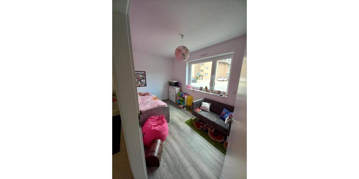 Etagenwohnung Düren Distelrath - 3 Zimmer, 80 m&sup2;, 290.000&euro; | Angebot:26943175
