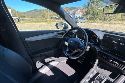 Cupra Leon 52.000 km 22.100 &euro; Hönningen 53506