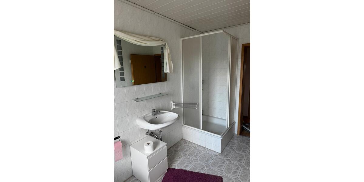 Etagenwohnung Wanzleben-Börde Börde - 2.5 Zimmer, 65 m&sup2;, 550&euro; | Angebot:26153100