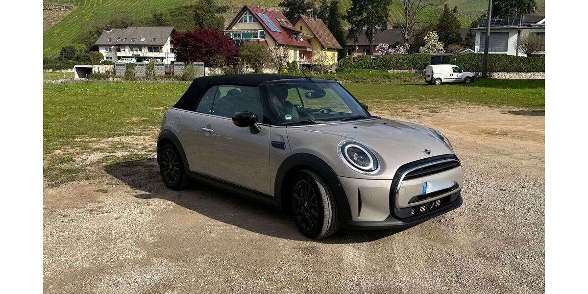 Mini Cooper Cabrio 33.240 km 26.600 &euro; Durbach 77770
