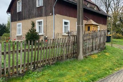 Haus Neustadt in Sachsen - 6 Zimmer, 140 m&sup2;, 200&euro; | Angebot:24863011