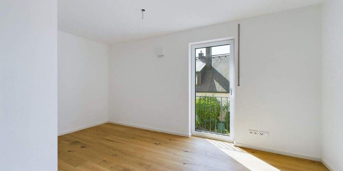 Reihenendhaus Erding - 4 Zimmer, 131 m&sup2;, 2.520&euro; | Angebot:24828289