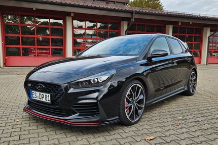 Hyundai i30 113.000 km 18.800 € Erkenbrechtsweiler 73268