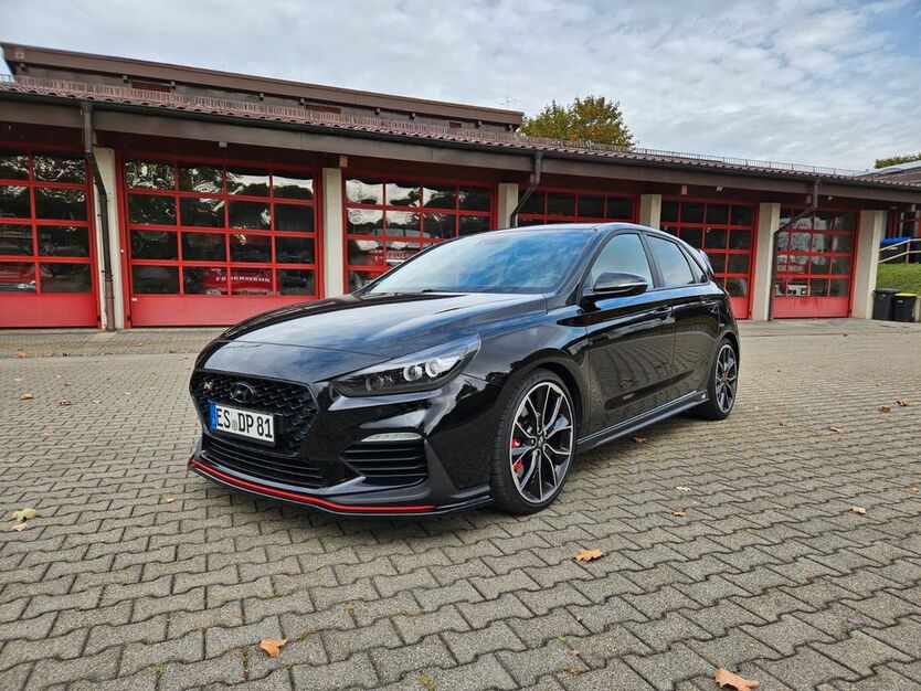 Hyundai i30 113.000 km 18.800 € Erkenbrechtsweiler 73268