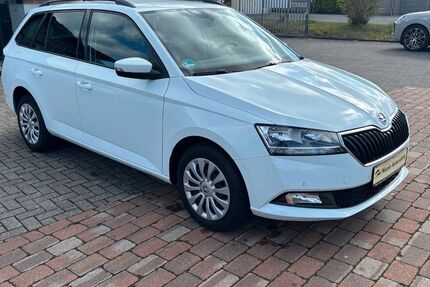 Skoda Fabia 138.700 km 9.900 &euro; Versmold 33775
