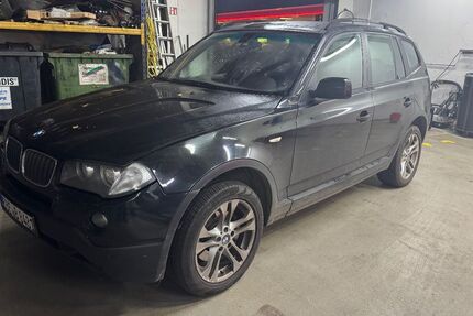 BMW X3 229.000 km 3.990 &euro; München 81543