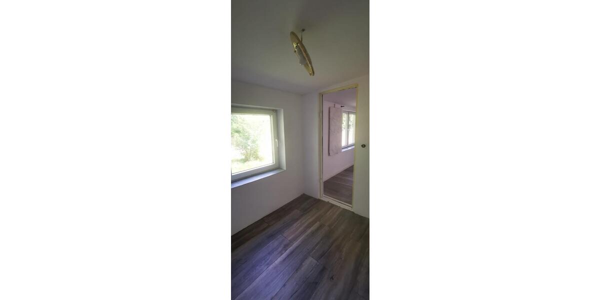 Einfamilienhaus Klanxbüll - 7 Zimmer, 160 m&sup2;, 250.000&euro; | Angebot:26533485