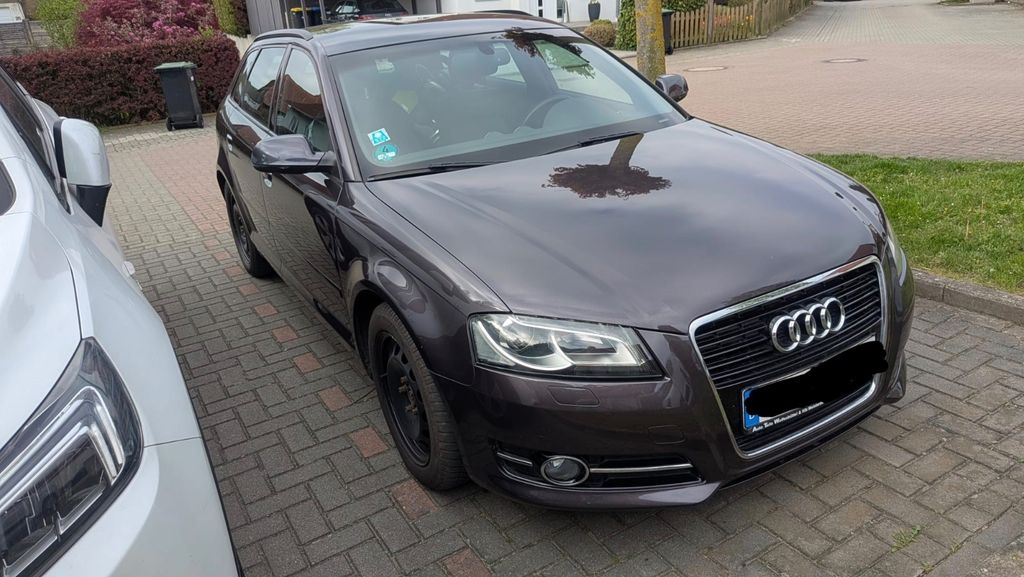 Audi A3 152.000 km 7.950 &euro; Kissenbrück 38324
