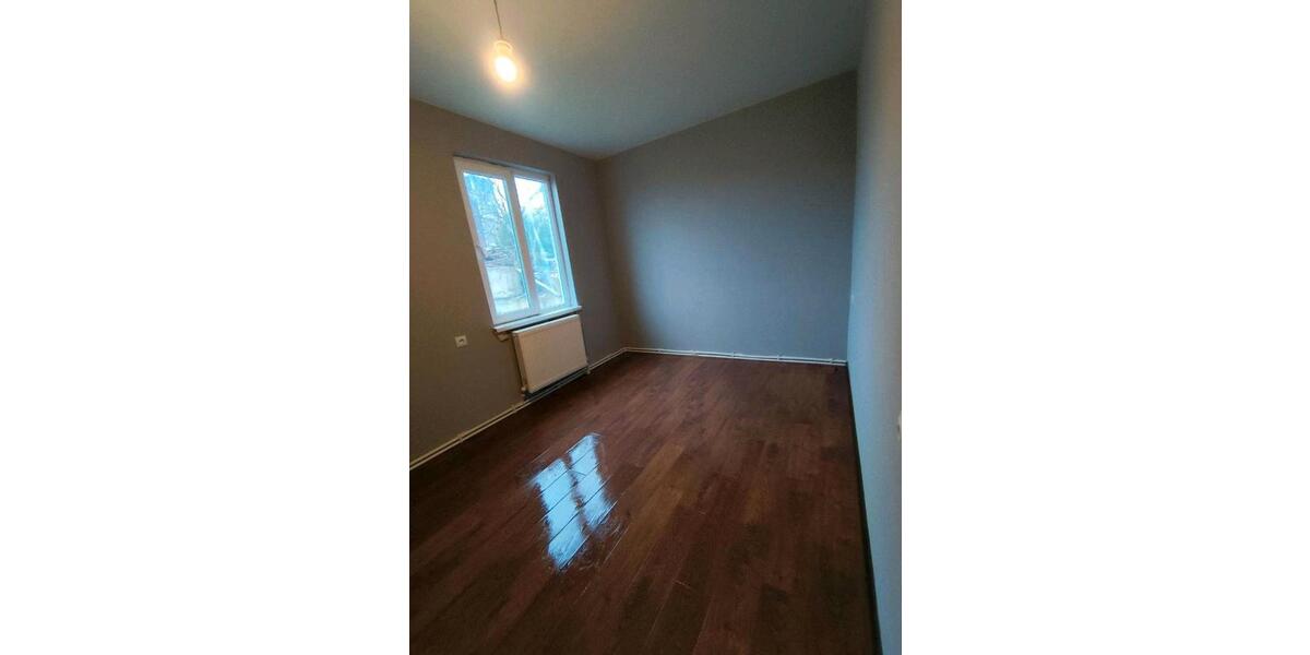 Einfamilienhaus Püttlingen - 10 Zimmer, 207 m&sup2;, 190.000&euro; | Angebot:26322667