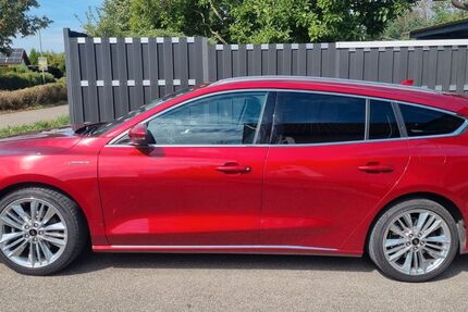 Ford Focus 90.000 km 15.000 &euro; Lautrach 87763