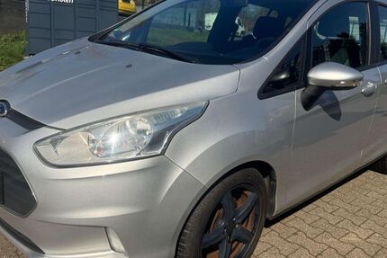 Ford B-Max 122.887 km 4.299 &euro; Mönchengladbach 41199