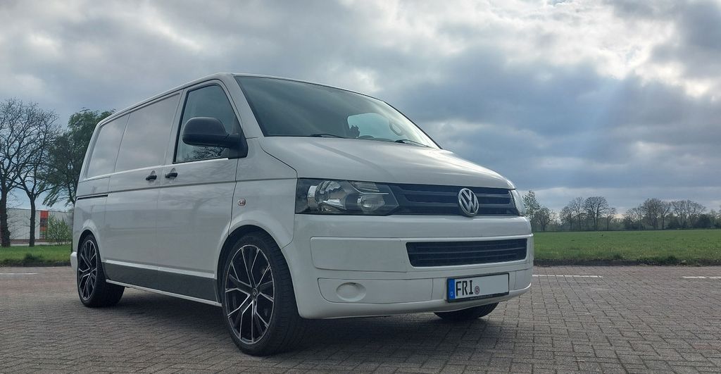 VW T5 Transporter 172.000 km 16.995 &euro; Bockhorn 26345