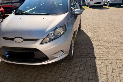 Ford Fiesta 188.000 km 2.200 &euro; Castrop-Rauxel 44581