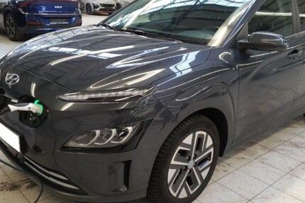 Hyundai KONA 12.180 km 19.300 &euro; Hennef 53773