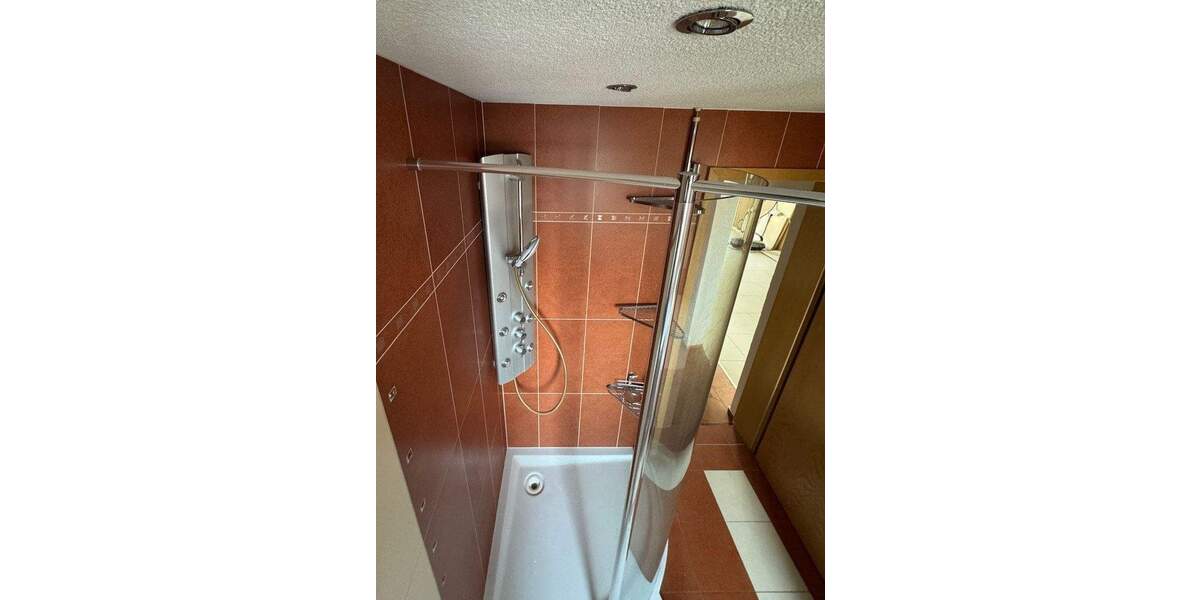 Etagenwohnung Gotha - 4 Zimmer, 106 m&sup2;, 120.000&euro; | Angebot:25386913