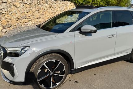 Audi Q4 e-tron 31.678 km 34.700 &euro; Köln 51145