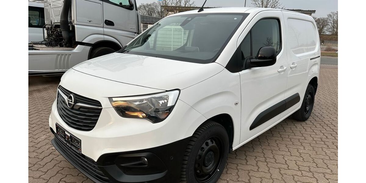 Opel Combo 129.327 km 15.173 &euro; Achim 28832
