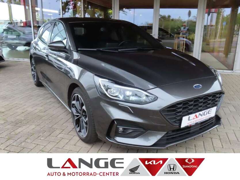 Ford Focus 64.987 km 16.870 € Ludwigsfelde 14974