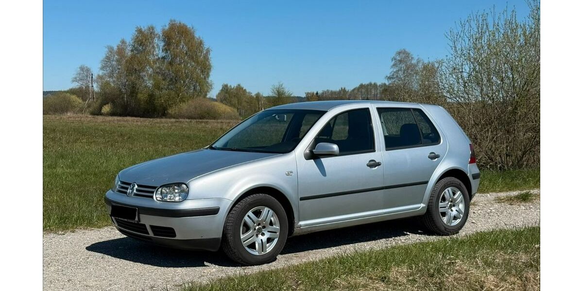 VW Golf 270.000 km 2.400 &euro; Neu-Ulm 89233