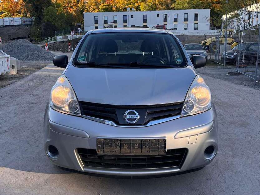 Nissan Note 108.000 km 2.850 € Stuttgart 70376