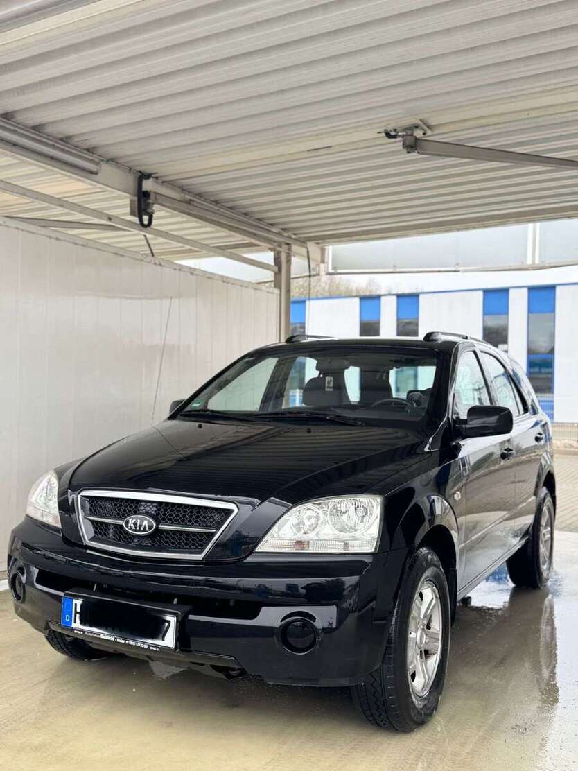 Kia Sorento 200.450 km 4.100 € Hemer 58675