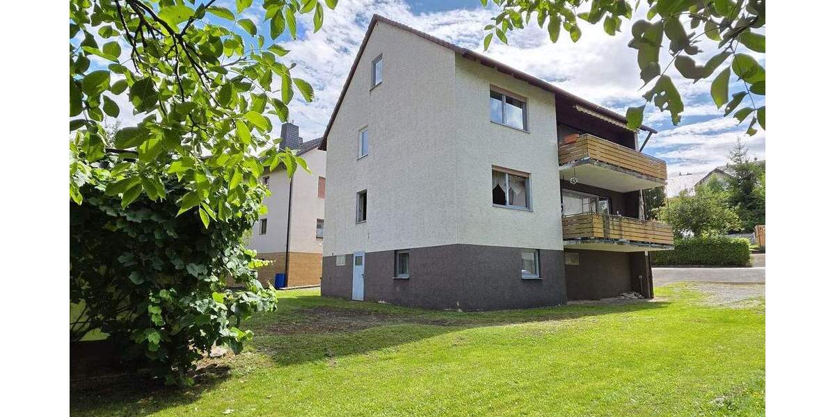 Gelegenheit: Großes Ein-Zweifamilienhaus mit schönem Garten in ruhiger Lage inkl. Doppelgarage! 6 zimmer