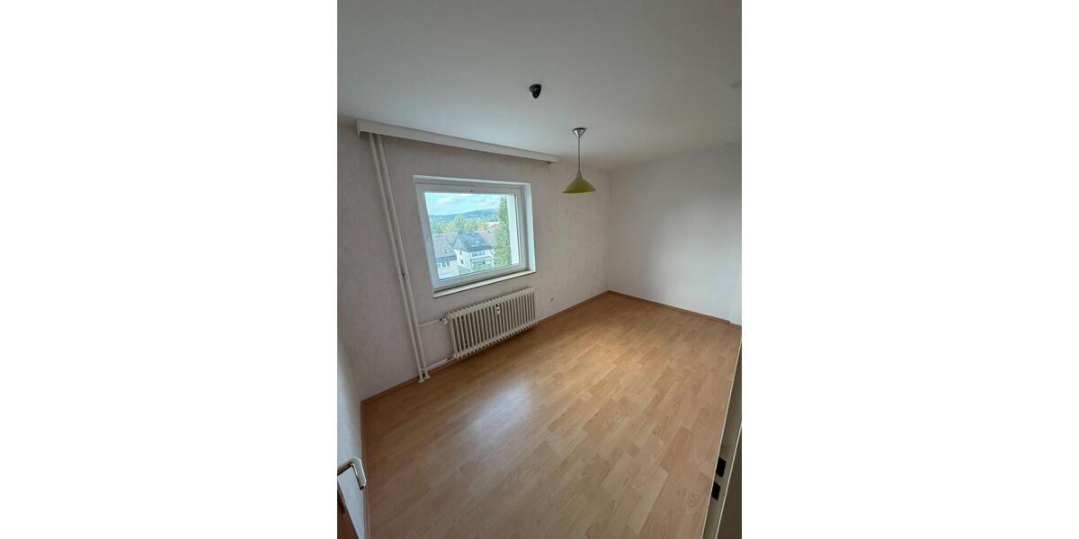 Etagenwohnung Lemgo - 4 Zimmer, 98 m&sup2;, 120.000&euro; | Angebot:27457402