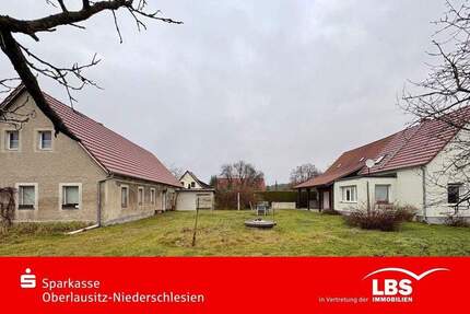 Ein Grundstück- Zwei Häuser 3 zimmer